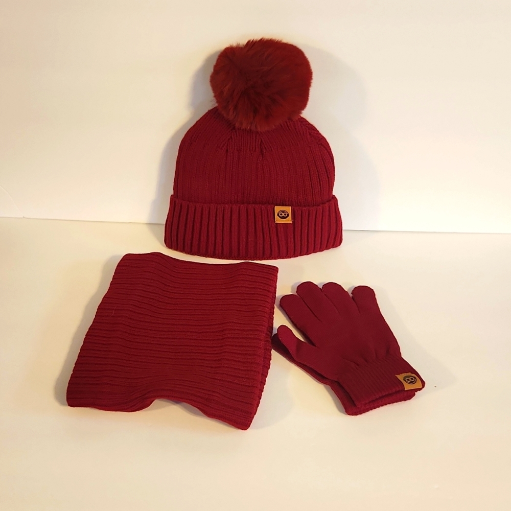 Hat,scarf and gloves  Smoke free home